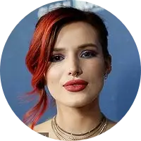 574 Bella Thorne